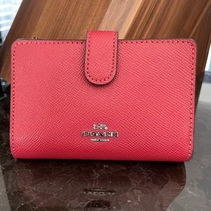 Coach wallet in Washed Red